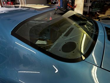 ’70–’74 Camaro Flush-Mount Glass Kit — DOT, Trimless, American-Made (Fits Firebird)