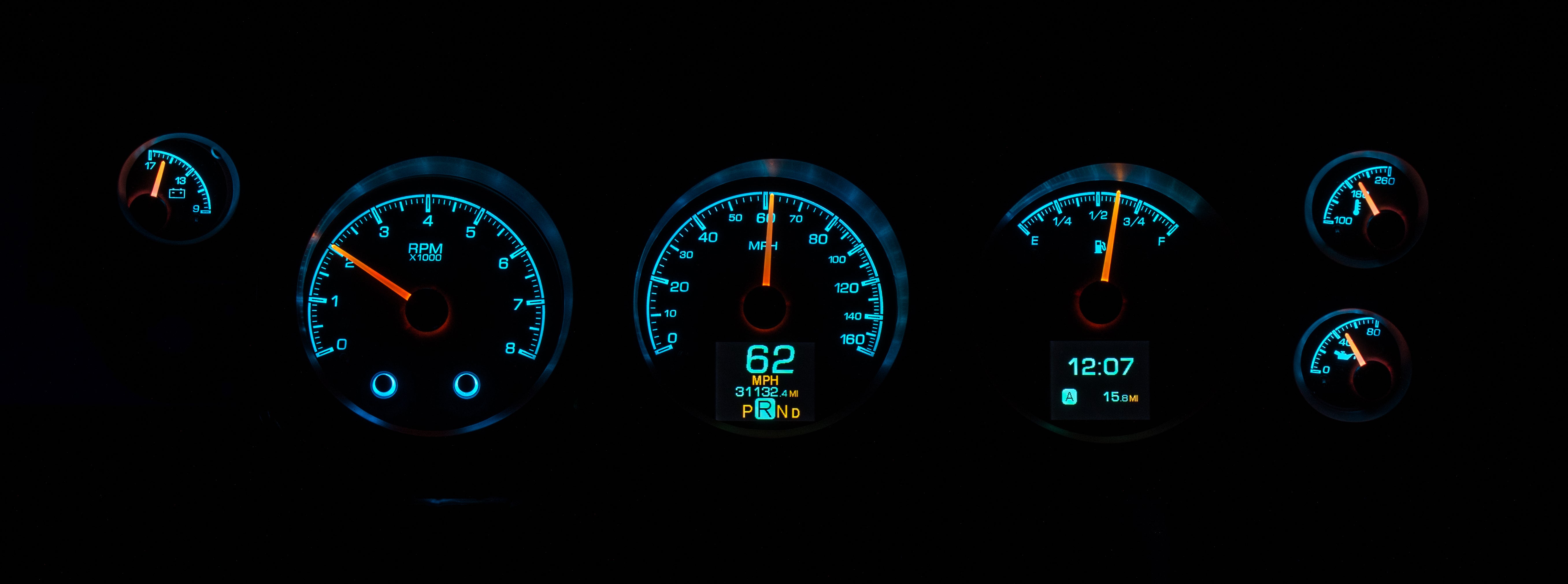 Dakota Digital HDX-70C-CVL — 1970–72 Chevy Chevelle SS / El Camino / Monte Carlo HDX Gauge Kit