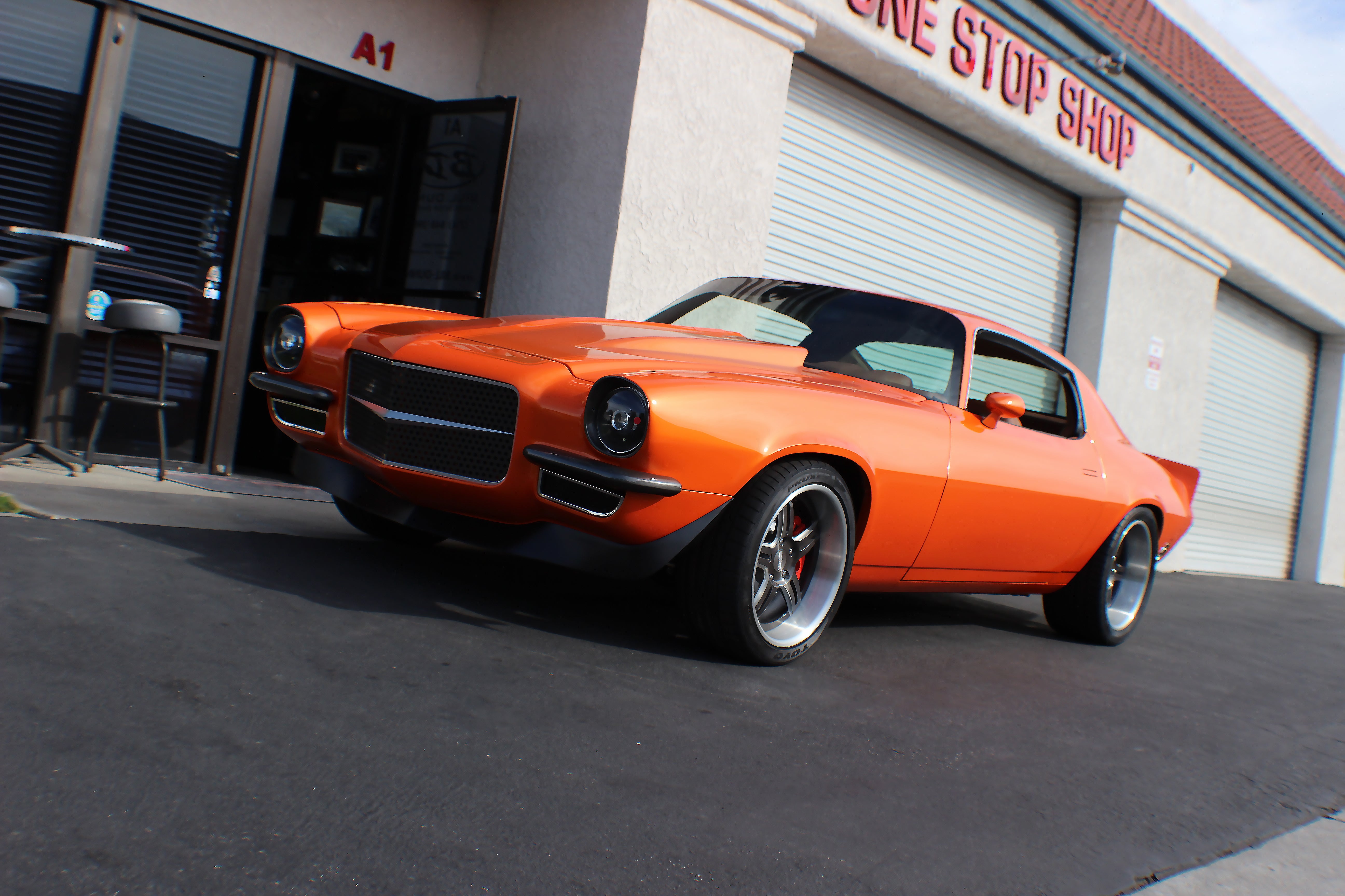 ’70–’74 Camaro Flush-Mount Glass Kit — DOT, Trimless, American-Made (Fits Firebird)