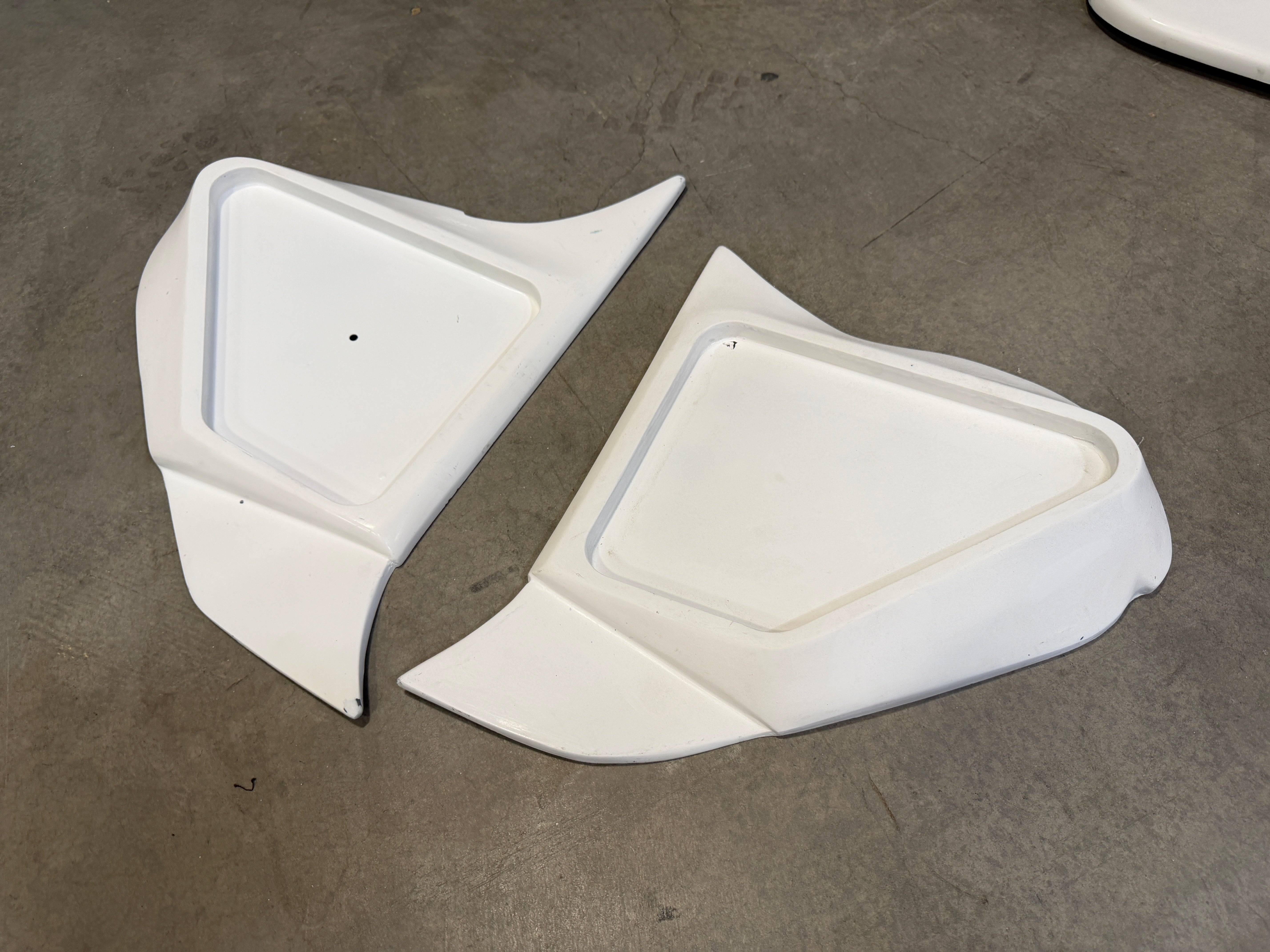 1973-86 Chevy Squarebody Kick Panels W/Grilles