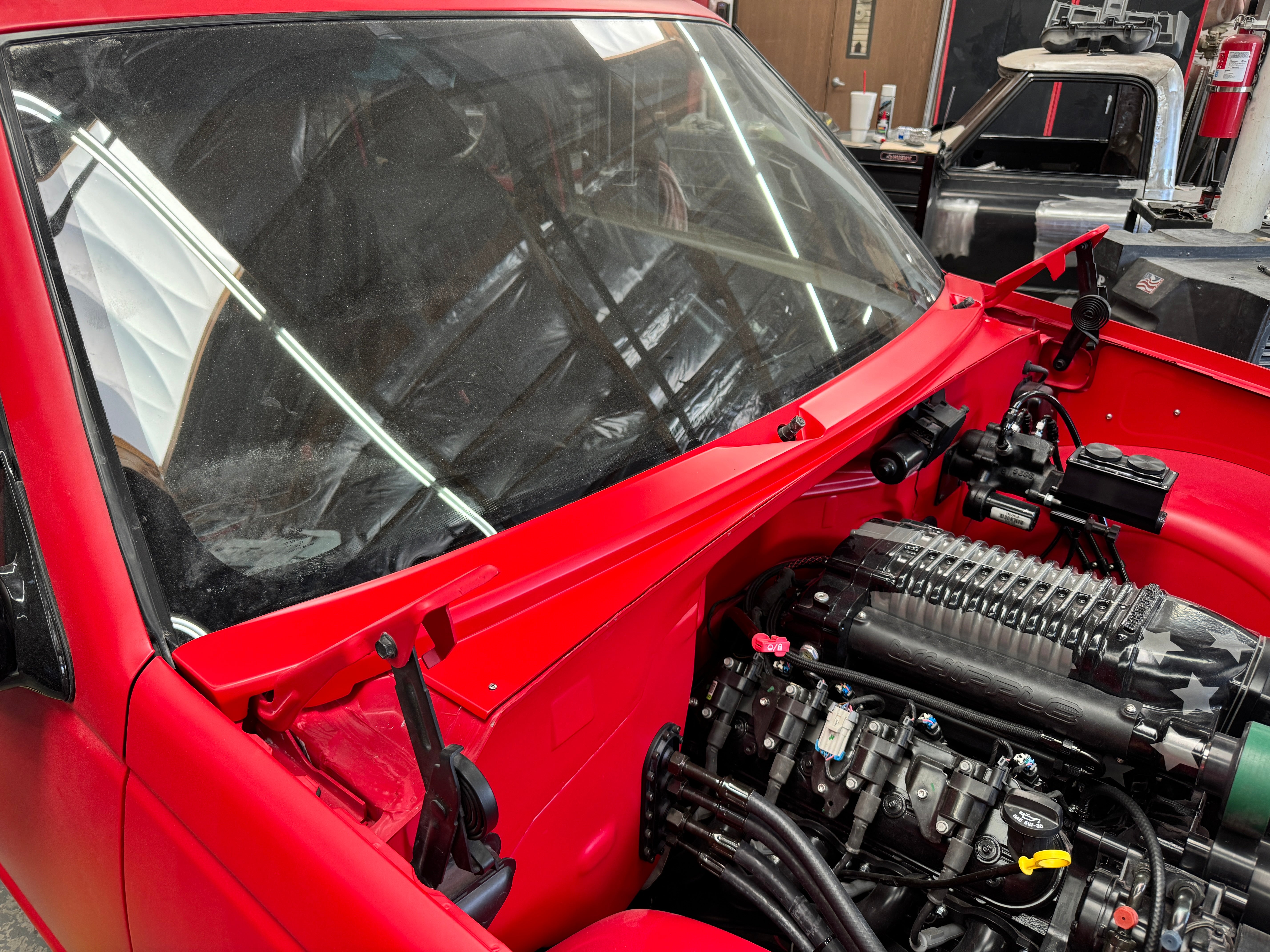 1988-98 OBS 2-4 Door Trucks & Suburban's and 1991-99 2-4 Door Tahoe's cowl