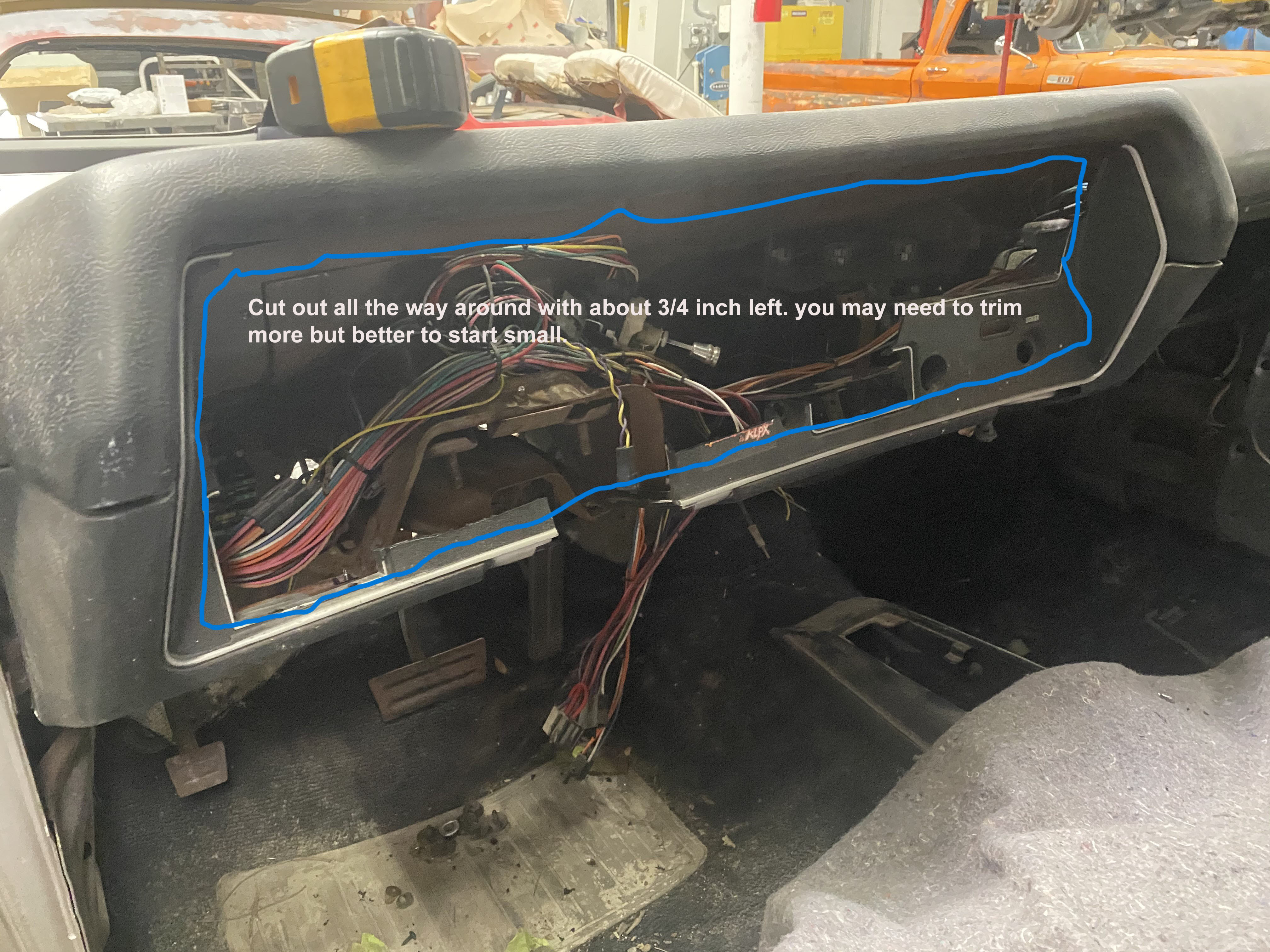 1970-72 Chevelle Dash Insert