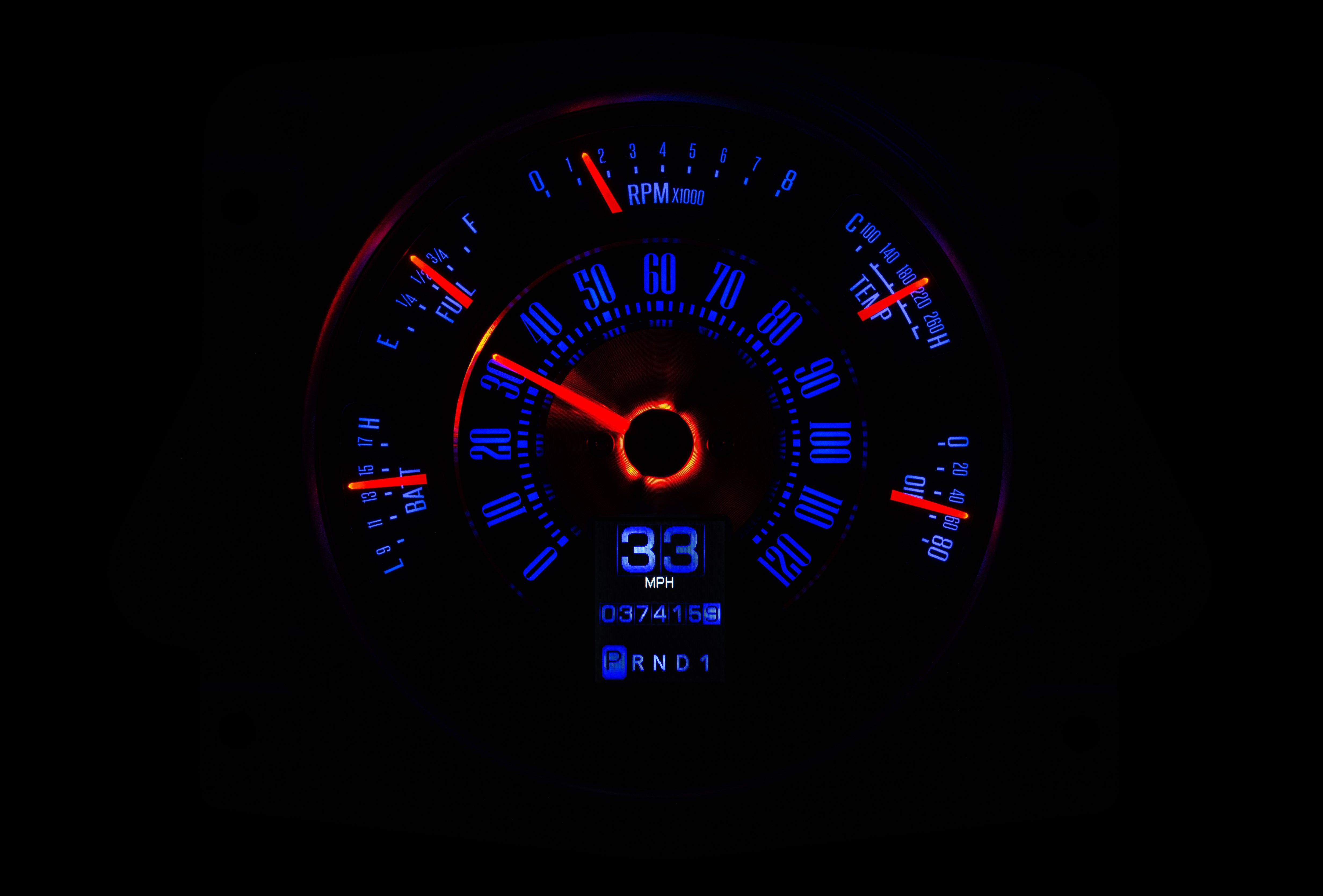 Dakota Digital RTX-66F-BRO-X — 1966–76 Ford Bronco RTX Gauge Kit