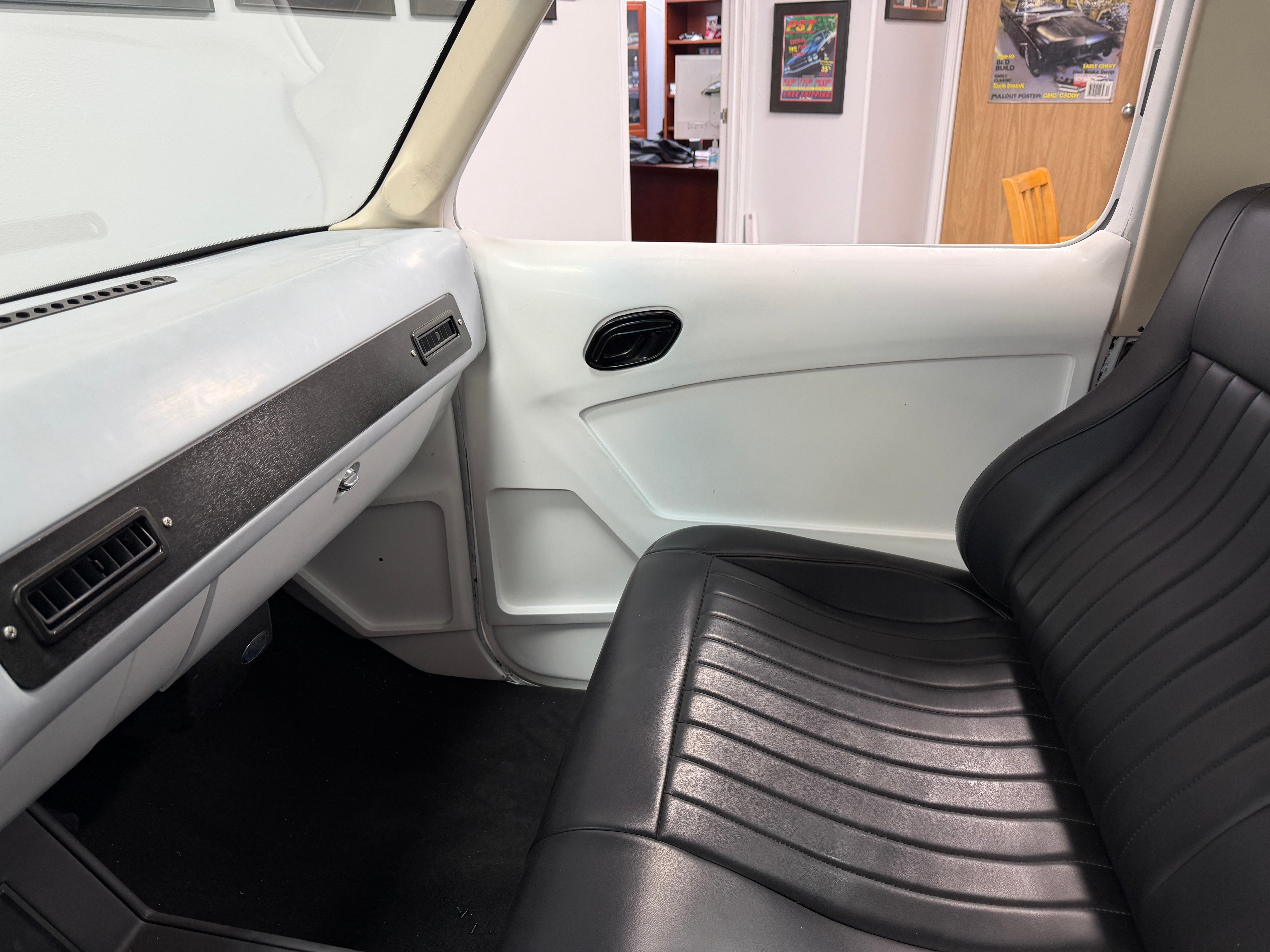 1973-86 Squarebody Truck Door Panels W/Grilles