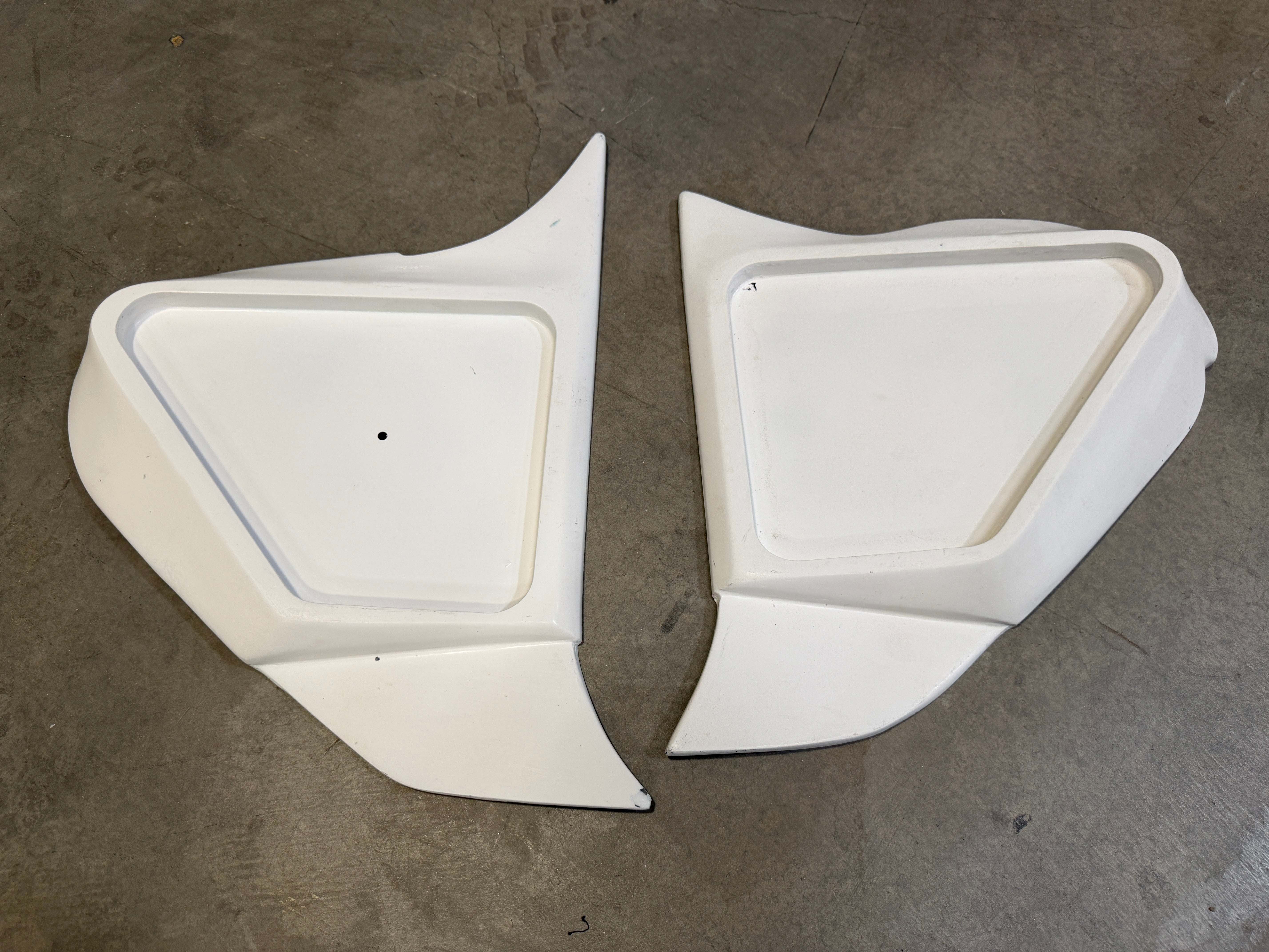 1973-86 Chevy Squarebody Kick Panels W/Grilles