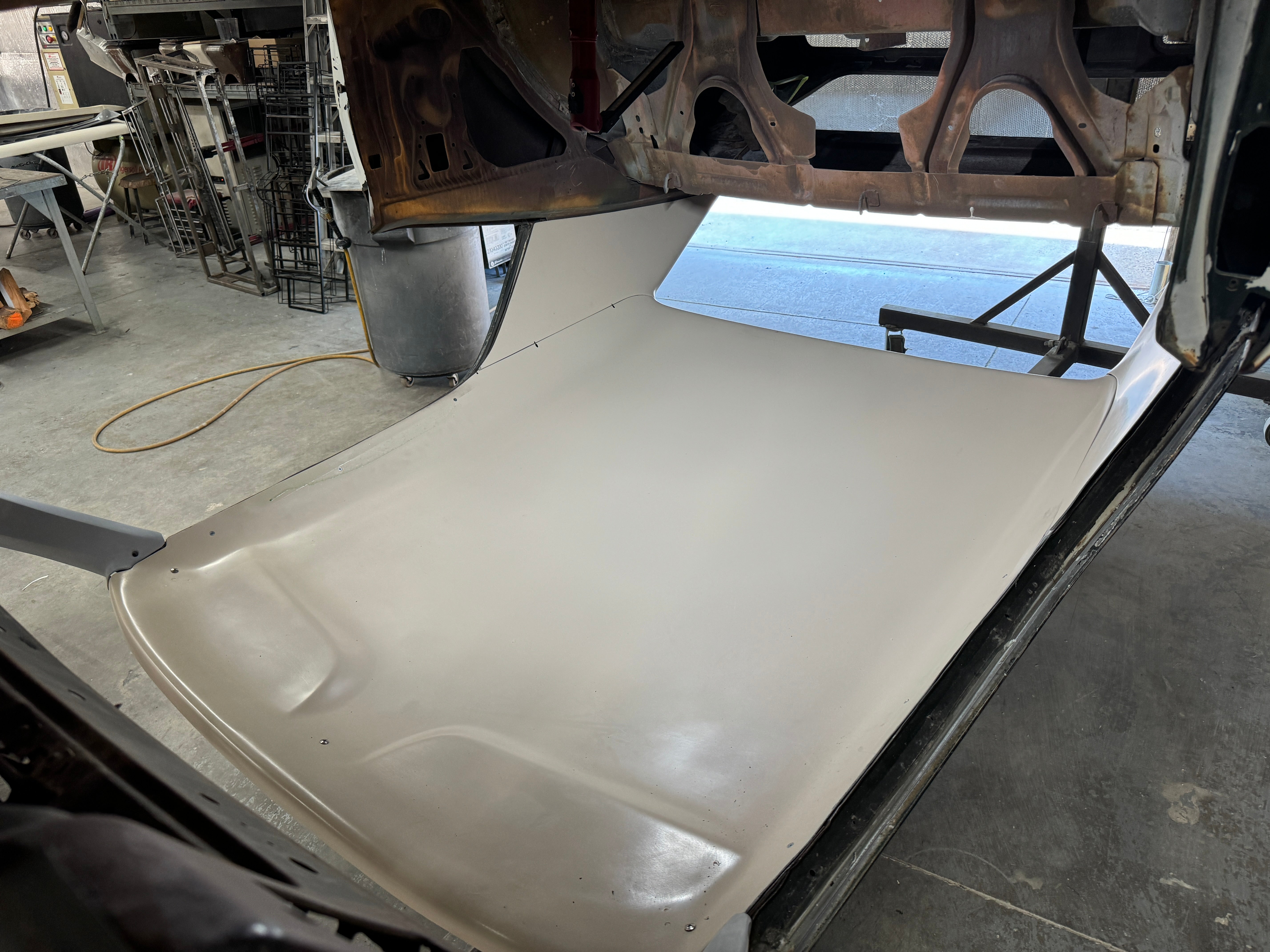1969 CAMARO CUSTOM HARD HEADLINER SHIPS TRUCK FREIGHT