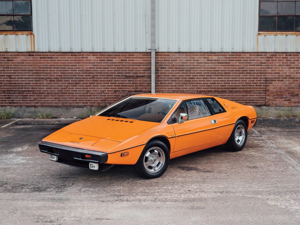 1975-87 Lotus Esprit Coupe Windshield